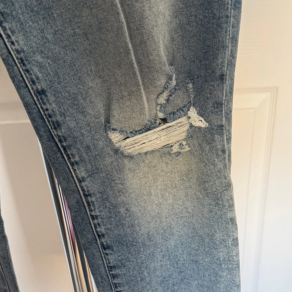 H&M Mom Jeans size 4 - NWT! - Picture 3 of 7